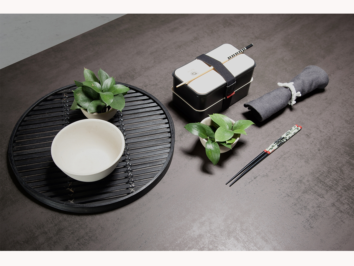 table salle manger extensible metal ceramique xenon design moderne ramiro tarazona